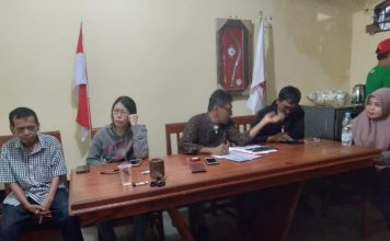 Sarasehan Pancasila Rumah Bersama Di Kampus STIKES Surabaya