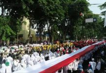 Bendera Merah Putih Sepanjang 1.000 Meter Dikirab HSN V 2019