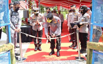 Kapolri Resmikan Kampung Tangguh dan Aplikasi Polisi Dulur Kito di Palembang