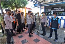 Kapolda Mengecek Pos Penyekatan Berfungsi Optimal Di Jatim