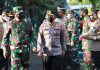 Tinjau Bangkalan Bareng Panglima TNI, Kapolri Paparkan Langkah Selamatkan Warga dari Risiko Covid-19