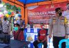 Kapolres Pamekasan Pantau Giat vaksin presisi mobile Di Pasar Tradisional