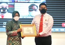 Ungkap Korupsi PKH, Reskrim Polres Malang Diganjar Piagam Penghargaan dari Mensos