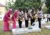 HUT Polwan ke-73 Polres Malang Ziarah dan Tabur Bunga di TMP Kepanjen