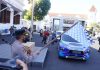 Polrestabes surabaya luncurkan mobil masker keiling