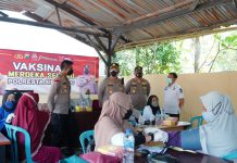 Kapolresta Sidoarjo Pantau Upaya Masif Vaksinasi Pedesaan