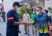 Datangi Markas Atlet Muba, Beni Hernedi Beri Semangat