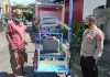 Aksi Kapolsek Mojoroto Polres Kediri Kota, Belikan Becak Baru Untuk Ponijan Yang Menjadi Korban Pencurian Becak