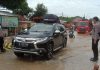 Hujan Deras Hingga Banjir Menggenang, Polres Bangkalan Terjunkan Personil Lengkap Urai Kemacetan