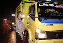 Gunung Semeru Erupsi, Pengguna Lalin Malang – Lumajang Diputar Balik