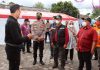 Kapolres Malang bersama Ketua DPRD Kabupaten Malang Tinjau Posko Pengungsian
