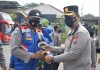 Kapolresta Sidoarjo Beri Penghargaan Anggota Polri, TNI dan Masyarakat Berprestasi