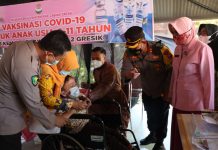 Polres Gresik Gelar Vaksinasi Murid SLB Kemala Bhayangkari