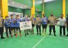 Kapolda Jatim Tutup Gelaran Turnamen Bulu Tangkis Antar Media Piala Kapolda Jatim Cup 2022 di Polda Jatim