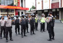 Cegah lonjakan covid omicron, Kapolres Jember Pimpin Langsung Kegiatan Pamor Keris