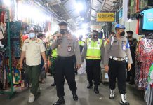 Antisipasi Omicron, Polres Tuban Gelar Pamor Keris Gabungan Sasar Tempat Keramaian