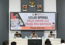 Hasil Evaluasi Kinerja, Polsek Keluang Mendapat dua Bendera Putih Smile