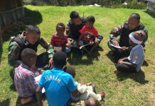 Ini Cara Satgas TNI 412 Kostrad Bangkitkan Minat Belajar Anak-Anak Di Pedalaman Papua
