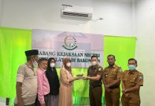 Kacabjari Bakongan Aceh Selatan Terima Pengembalian Uang Negara kasus Korupsi Dana Gampong Keude Bakongan
