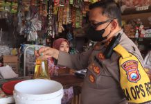 Jelang Ramadhan Kapolres Pasuruan Sidak Migor Di Pasar Winongan