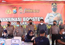 Polresta Sidoarjo Gelar Vaksinasi Booster di Kawasan Industri