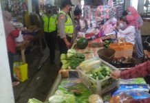 Polres Malang Pantau Persediaan Minyak Goreng Curah Maupun Kemasan di Pasaran