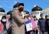 Kapolda Aceh Bagikan Sembako kepada Petugas Masjid Raya Baiturrahman