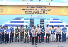 Tinjau Pelabuhan Tanjung Perak, Kapolri: Transportasi Laut Alternatif Kurangi Kemacetan Arus Mudik