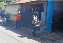 Aksi Nyata Bhabinkamtibmas Polres Probolinggo Cegah Wabah DBD