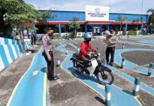 Program Coaching Clinic Wujud Sat Lantas Polres Gresik Membantu Masyarakat