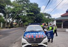 Mobil Incar Polres Bojonegoro Meningkatkan Kepatuhan Pengendara