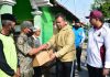 Berjalan Kaki Menyusuri Perkampungan, Kapolresta Sidoarjo Bagikan Paket Sembako Dampak Kenaikan Harga BBM