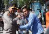 Kapolda Jatim Gelontorkan Bantuan Air Mineral Untuk Penduduk Pulau Gili Ketapang