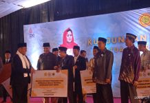 Wakapolda Jatim Bersama Forkopimda Bondowoso Dampingi Ketua DPR RI dan Wamentan Kunjungi Ponpes Al- Islah