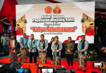 Gelar Wayang Kulit, Kapolri: Perkuat Sinergitas TNI-Polri dan Semakin Dekat dengan Masyarakat