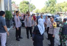 Polres Ngawi Melakukan Pengamanan Sistem Ring Untuk Sambut Kunker Presiden Jokowi