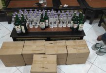 Polres Bondowoso Ungkap Peredaran Miras Oplosan, Ratusan Botol Arak Berhasil Diamankan
