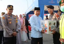 Kapolda Jatim Kunjungi Posyan di Probolinggo Raya, Beri Motivasi Petugas Ops Ketupat Semeru 2023