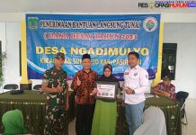 Jelang Lebaran, Pemdes Ngadimulyo Sukorejo Bagikan BLT-DD Anggaran Tahun 2023
