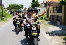 Sinergitas TNI – Polri di Gresik, Laksanakan Patroli Motor Untuk Kamtibmas