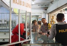 Kapolres Blitar Pimpin Patroli Dialogis Ajak Masyarakat Jaga Kamtibmas