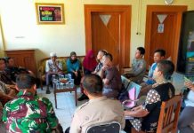 Polisi RW Polres Jember Berhasil Redam Isu Dukun Santet di Kalisat Dengan Mediasi