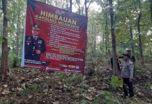 Cegah Kebakaran Hutan Polres Mojokerto Edukasi Warga dan Pasang Himbauan Karhutla