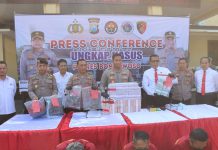 Polres Bondowoso Berhasil Amankan Tiga Tersangka Penipuan Modus Tukar Uang