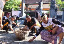 Bakti Religi Hari Bhayangkara ke 77 Polresta Banyuwangi Bersihkan Rumah Ibadah di Bumi Blambangan