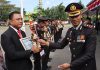 Upacara Hari Bhayangkara Ke-77, Kapolres Pasuruan Berikan Penghargaan Kepada Anggota Berprestasi