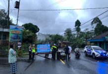 Polres Malang Terapkan Pengalihan Arus Lalu Lintas Hindari Longsor Jalur Pronojiwo – Lumajang