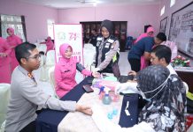 Bhayangkari Peduli Kemanusiaan, Sumbangkan Puluhan Kantong Darah di Situbondo