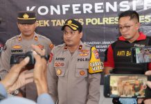 Polisi Berhasil Ungkap Peredaran Narkoba di Surabaya Dua Tersangka Pengedar Diamankan