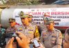 Polisi Bantu 14 Ribu Liter Air dan Sembako pada Warga Terdampak Kekeringan di Jombang
